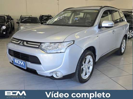 MITSUBISHI-OUTLANDER-3.0 GT 4X4 V6 24V GASOLINA 4P AUTOMÁTICO MITSUBISHI-OUTLANDER-2014