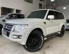 MITSUBISHI PAJERO 3.2 HPE 4X4 7 LUGARES 16V TURBO INTERCOOLER DIESEL 4P AUTOMÁTICO MITSUBISHI PAJERO 3.2 HPE 4X4 7 LUGARES 16V TURBO INTERCOOLER DIESEL 4P AUTOMÁTICO