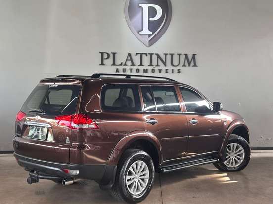 MITSUBISHI-PAJERO DAKAR-2014