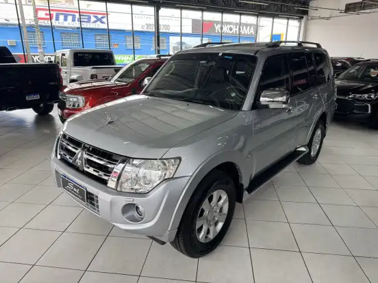MITSUBISHI-PAJERO FULL-3.8 HPE 4X4 V6 24V GASOLINA 4P AUTOMÁTICO MITSUBISHI-PAJERO FULL-2014