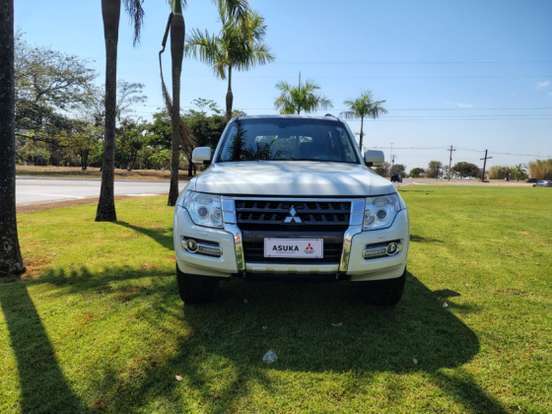 MITSUBISHI-PAJERO FULL-3.2 HPE 4X4 16V TURBO INTERCOOLER DIESEL 4P AUTOMÁTICO MITSUBISHI-PAJERO FULL-2017