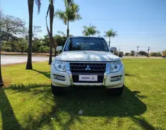 MITSUBISHI PAJERO FULL 3.2 HPE 4X4 16V TURBO INTERCOOLER DIESEL 4P AUTOMÁTICO MITSUBISHI PAJERO FULL 3.2 HPE 4X4 16V TURBO INTERCOOLER DIESEL 4P AUTOMÁTICO