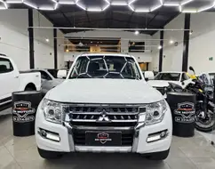 MITSUBISHI PAJERO FULL 3.2 HPE 4X4 16V TURBO INTERCOOLER DIESEL 4P AUTOMÁTICO MITSUBISHI PAJERO FULL 3.2 HPE 4X4 16V TURBO INTERCOOLER DIESEL 4P AUTOMÁTICO