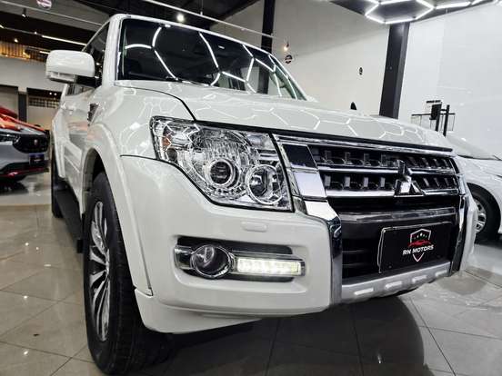 MITSUBISHI-PAJERO FULL-3.2 HPE 4X4 16V TURBO INTERCOOLER DIESEL 4P AUTOMÁTICO MITSUBISHI-PAJERO FULL-2018