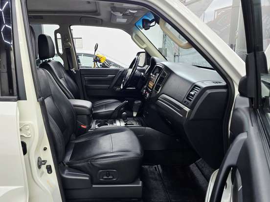 MITSUBISHI-PAJERO FULL-2018