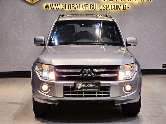 MITSUBISHI-PAJERO FULL-3.2 HPE 4X4 16V TURBO INTERCOOLER DIESEL 4P AUTOMÁTICO MITSUBISHI-PAJERO FULL-2012