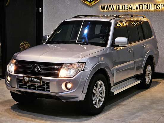 MITSUBISHI-PAJERO FULL-3.2 HPE 4X4 16V TURBO INTERCOOLER DIESEL 4P AUTOMÁTICO MITSUBISHI-PAJERO FULL-2012