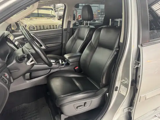 MITSUBISHI-PAJERO SPORT-2020