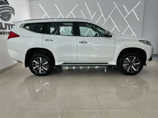 MITSUBISHI-PAJERO SPORT-2.4 16V MIVEC TURBO DIESEL HPE AWD AUTOMÁTICO MITSUBISHI-PAJERO SPORT-2019