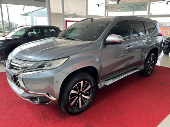 MITSUBISHI PAJERO SPORT 2.4 16V MIVEC TURBO DIESEL HPE AWD AUTOMÁTICO