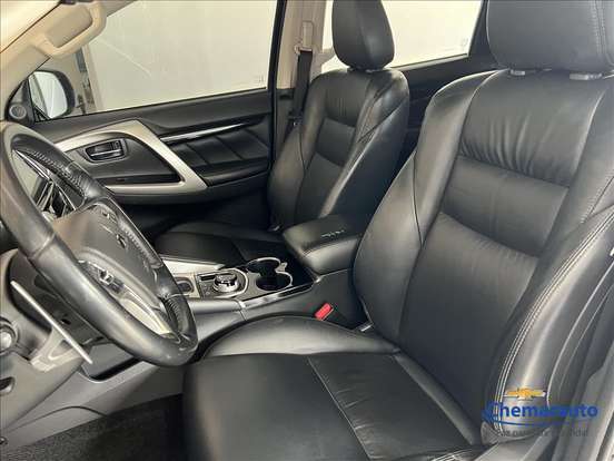 MITSUBISHI-PAJERO SPORT-2019