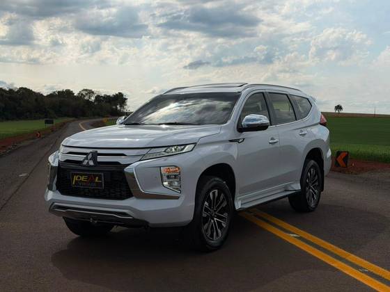 MITSUBISHI PAJERO SPORT 2.4 16V MIVEC TURBO DIESEL HPE-S AWD AUTOMÁTICO
