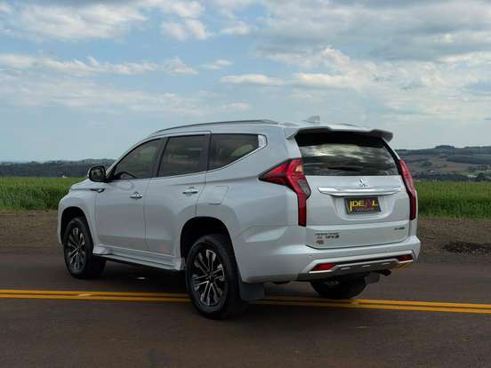 MITSUBISHI-PAJERO SPORT-2.4 16V MIVEC TURBO DIESEL HPE-S AWD AUTOMÁTICO MITSUBISHI-PAJERO SPORT-2022