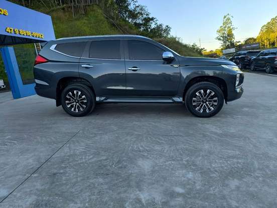 MITSUBISHI-PAJERO SPORT-2.4 16V MIVEC TURBO DIESEL HPE-S AWD AUTOMÁTICO MITSUBISHI-PAJERO SPORT-2023