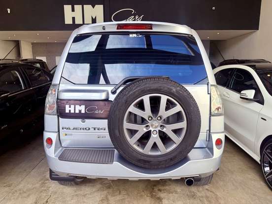MITSUBISHI-PAJERO TR4-2.0 4X2 16V 140CV FLEX 4P AUTOMÁTICO MITSUBISHI-PAJERO TR4-2014