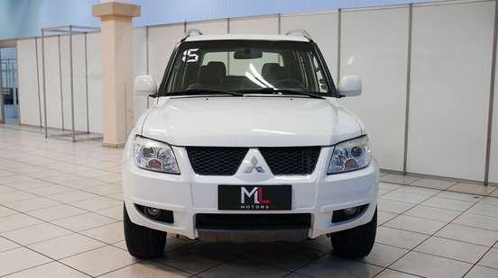 MITSUBISHI-PAJERO TR4-2014