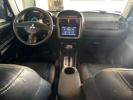 MITSUBISHI-PAJERO TR4-2014
