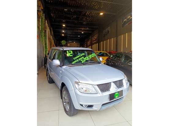 MITSUBISHI-PAJERO TR4-2011