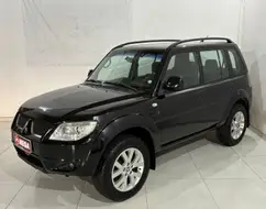 MITSUBISHI PAJERO TR4 2.0 4X4 16V FLEX 4P MANUAL MITSUBISHI PAJERO TR4 2.0 4X4 16V FLEX 4P MANUAL