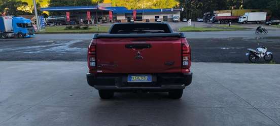 MITSUBISHI-TRITON-2.4 BITURBO DIESEL CD KATANA 4X4 AUTOMÁTICO MITSUBISHI-TRITON-2025