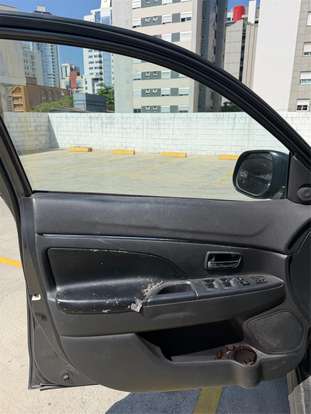 MITSUBISHI-ASX-2.0 4X2 16V GASOLINA 4P AUTOMÁTICO MITSUBISHI-ASX-2013