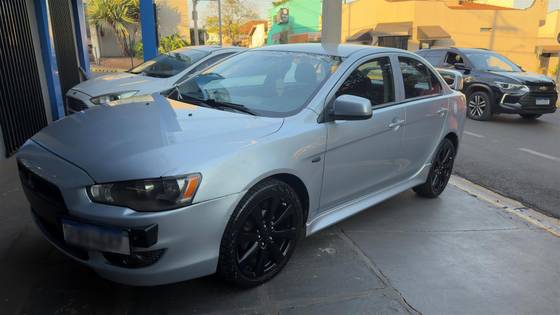 MITSUBISHI LANCER 2.0 16V GASOLINA 4P AUTOMÁTICO