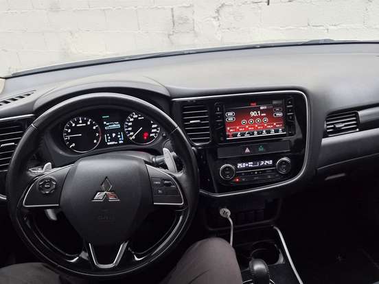 MITSUBISHI-OUTLANDER-2.0 16V GASOLINA 4P AUTOMÁTICO MITSUBISHI-OUTLANDER-2018