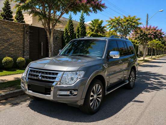 MITSUBISHI-PAJERO FULL-2019