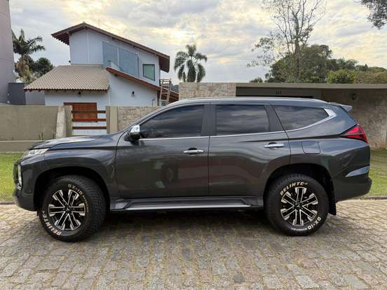 MITSUBISHI-PAJERO SPORT-2.4 16V MIVEC TURBO DIESEL HPE-S AWD AUTOMÁTICO MITSUBISHI-PAJERO SPORT-2021