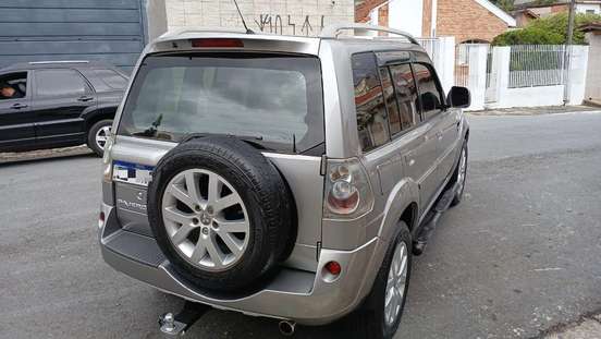 MITSUBISHI-PAJERO TR4-2.0 4X2 16V 140CV FLEX 4P MANUAL MITSUBISHI-PAJERO TR4-2012