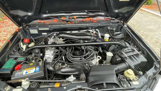 MITSUBISHI-PAJERO TR4-2012
