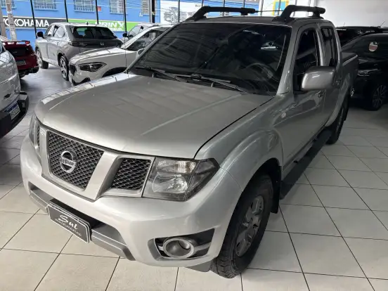 NISSAN-FRONTIER-2016