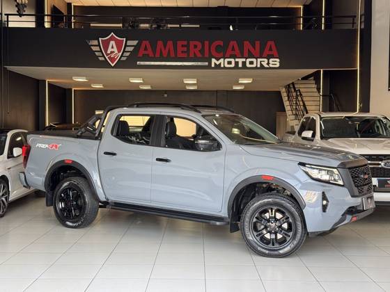 NISSAN FRONTIER 2.3 16V TURBO DIESEL PRO4X CD 4X4 AUTOMÁTICO