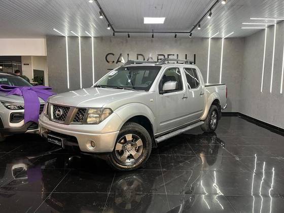 NISSAN FRONTIER 2.5 LE ATTACK 4X4 CD TURBO ELETRONIC DIESEL 4P AUTOMÁTICO