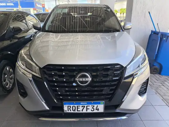 NISSAN-KICKS-2023