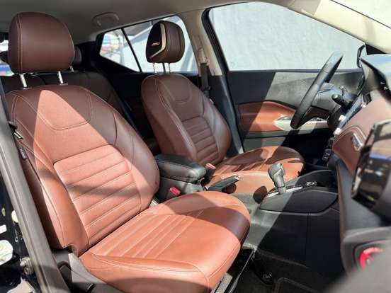 NISSAN-KICKS-2023