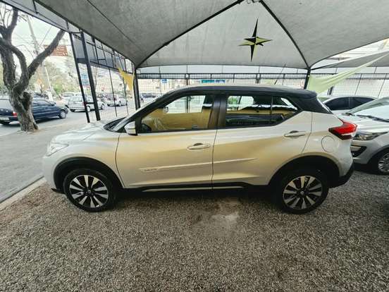 NISSAN-KICKS-2020