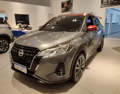 NISSAN KICKS 1.6 16V FLEXSTART XPLAY XTRONIC NISSAN KICKS 1.6 16V FLEXSTART XPLAY XTRONIC