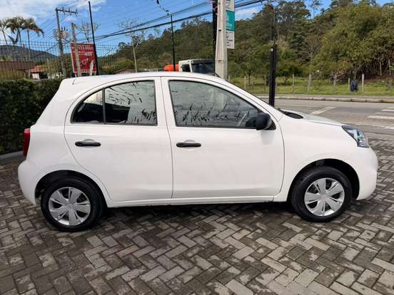 NISSAN-MARCH-1.0 S 12V FLEX 4P MANUAL NISSAN-MARCH-2017