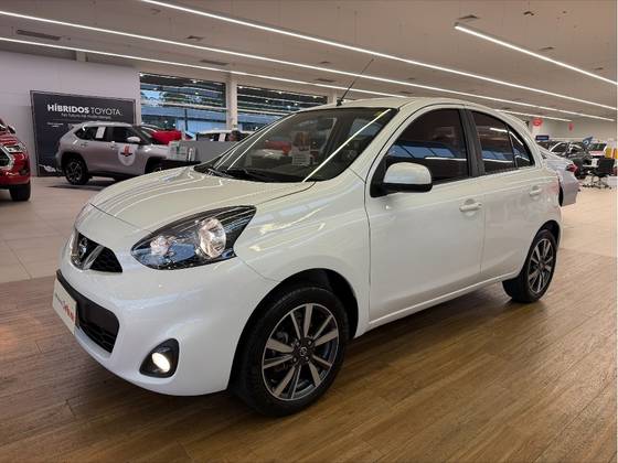 NISSAN MARCH 1.6 SL 16V FLEXSTART 4P XTRONIC