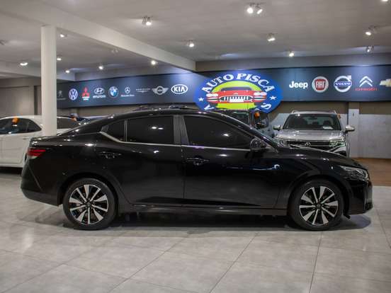 NISSAN-SENTRA-2025