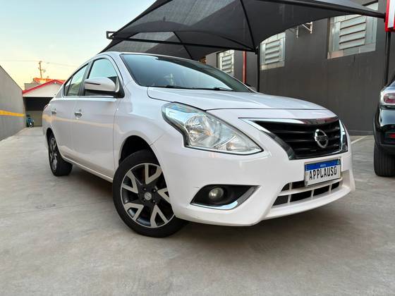 NISSAN VERSA 1.6 16V FLEX SL 4P MANUAL