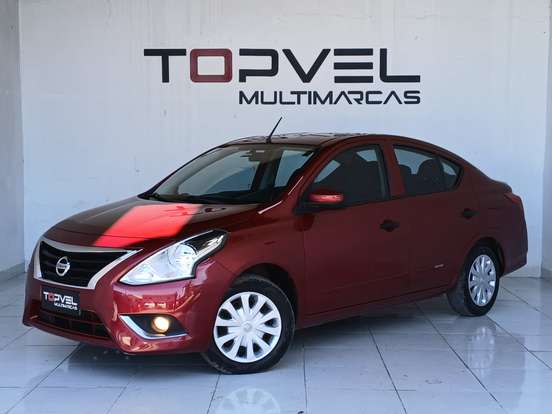 NISSAN-VERSA-2020