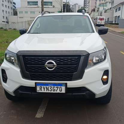 NISSAN-FRONTIER-2022