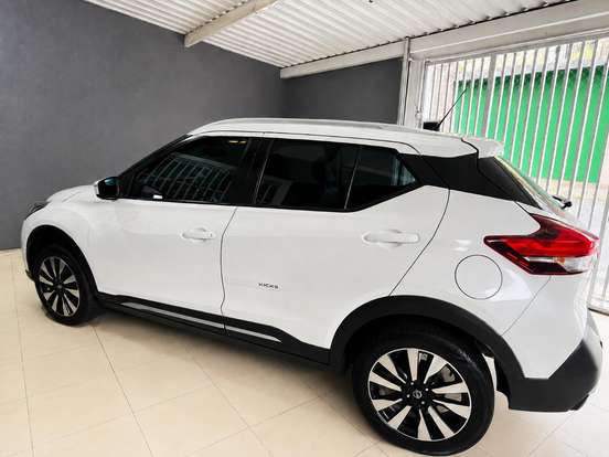 NISSAN-KICKS-1.6 16V FLEXSTART SV 4P XTRONIC NISSAN-KICKS-2017