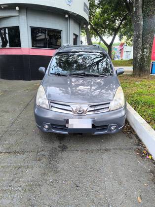 NISSAN LIVINA 1.8 SL 16V FLEX 4P AUTOMÁTICO