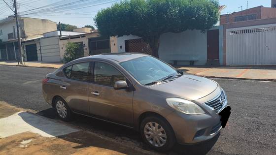 NISSAN VERSA 1.6 16V FLEX SV 4P MANUAL