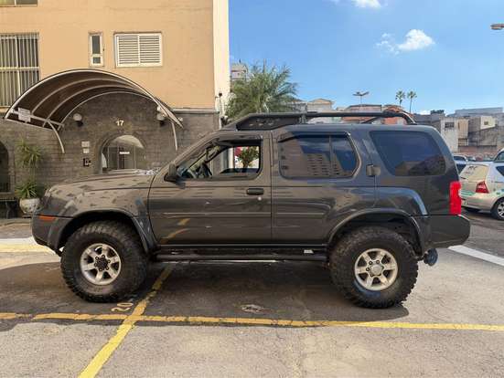 NISSAN-XTERRA-2003