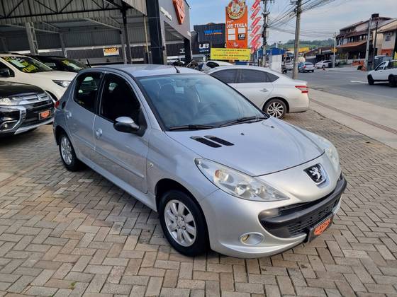 PEUGEOT 207 1.4 XR 8V FLEX 4P MANUAL