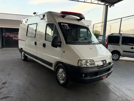 PEUGEOT BOXER 2.3 HDI FURGÃO MÉDIO TETO ELEVADO 16V TURBO INTERCOOLER DIESEL 3P MANUAL